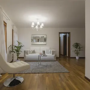 Benedetto Marcello Apartment Venice