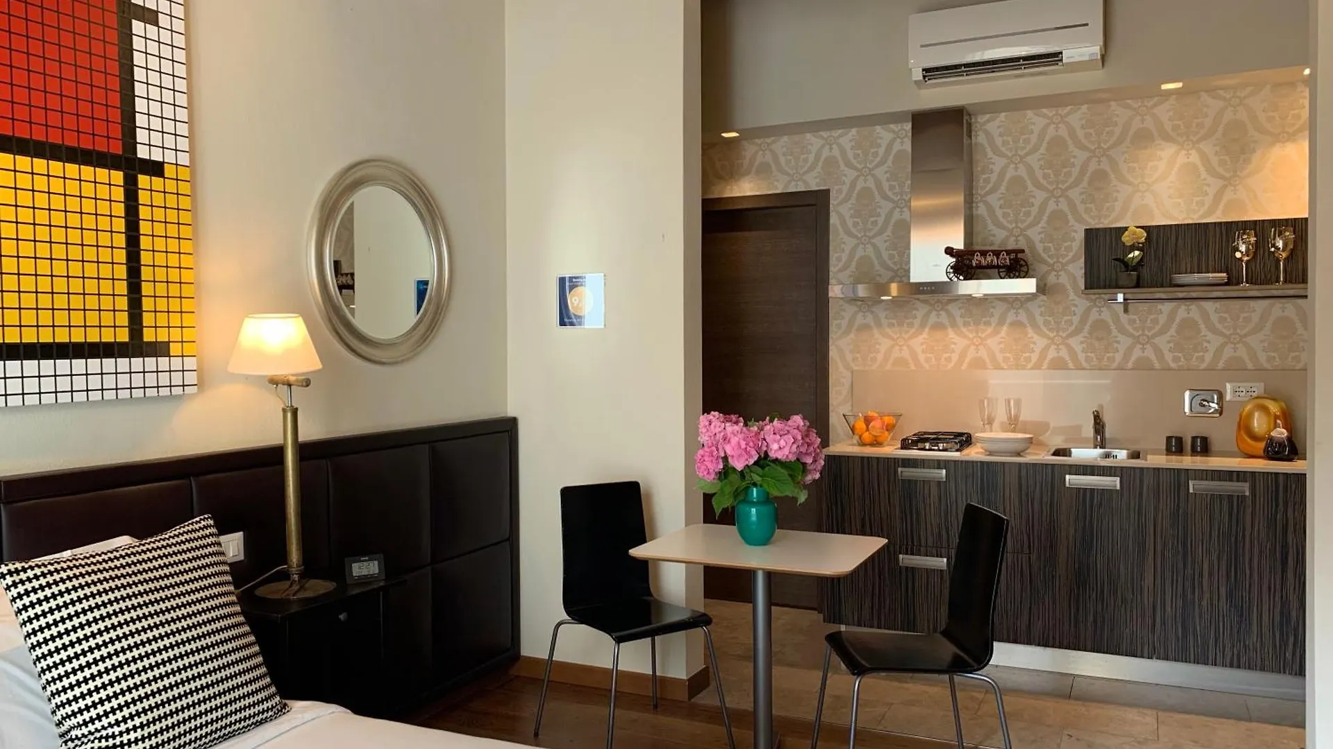 Aparthotel Florence Art Apartments