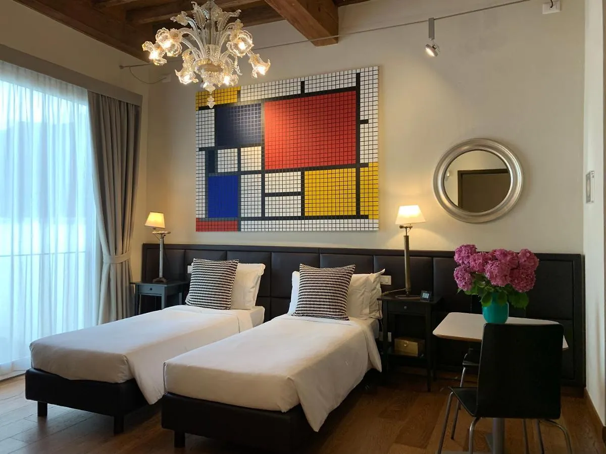 Florence Art Apartments