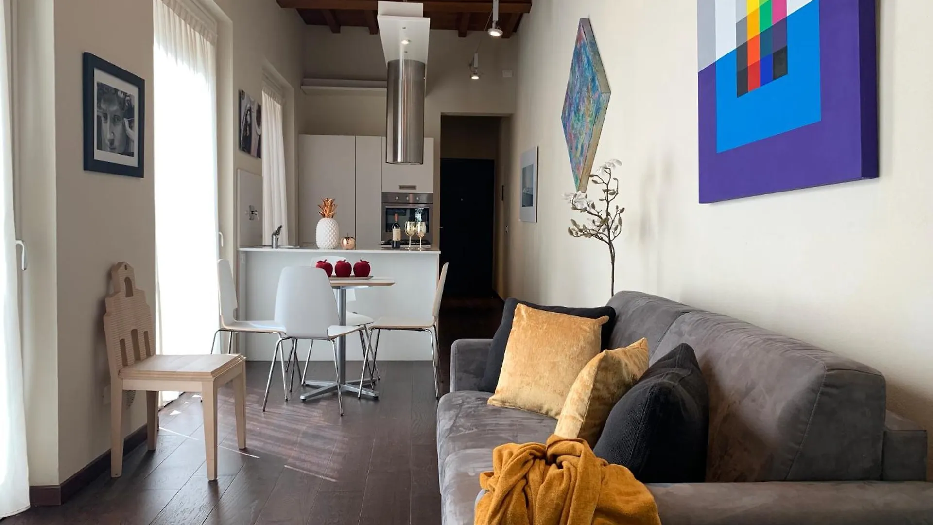 Florence Art Apartments