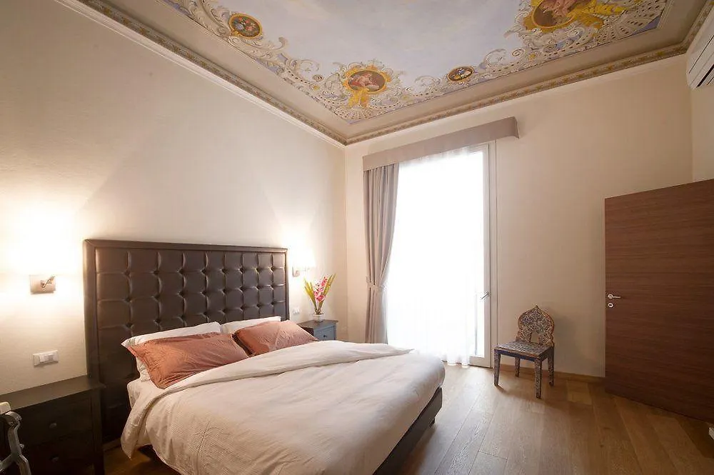 Florence Art Apartments